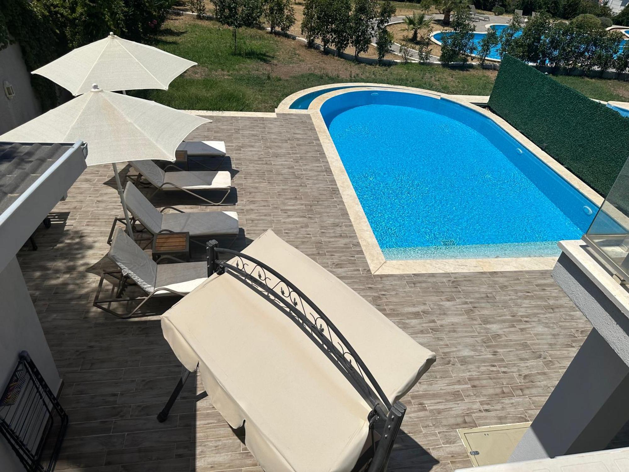 Vacation Home With Private Pool, Fethiye, Oludeniz Cedit Exterior foto